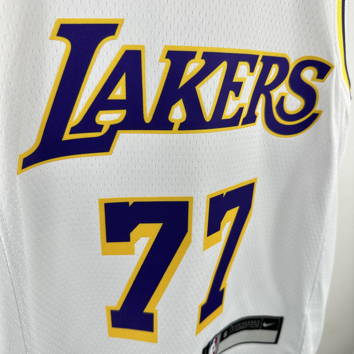 Kids Los Angeles Lakers Dončić #77 Jersey – White (Youth Size)