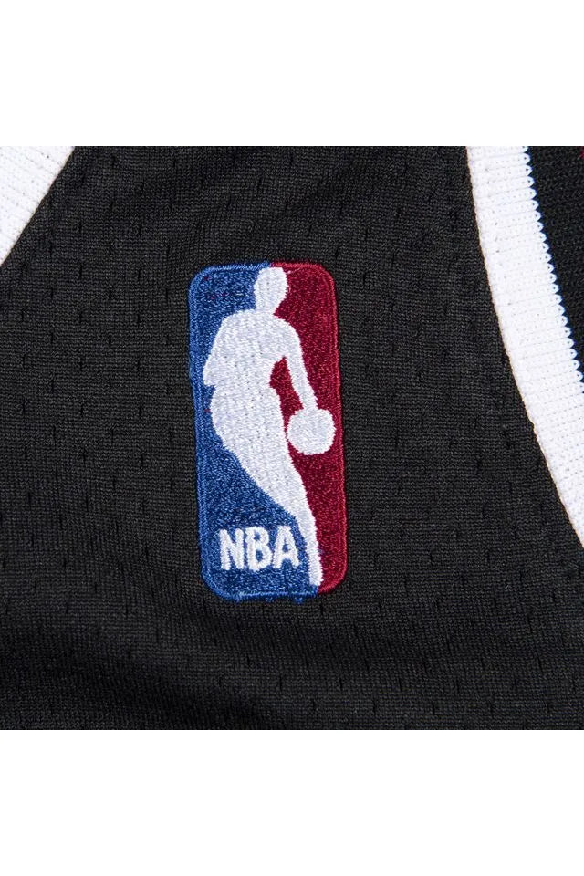 Mitchell & Ness Michael Jordan Chicago Bulls 1997-98 Alternate Jersey – Black