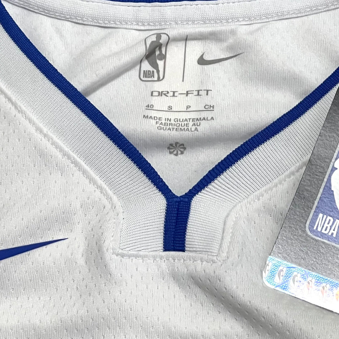 Dallas Mavericks Association Edition Swingman Jersey – Luka Dončić #77 White