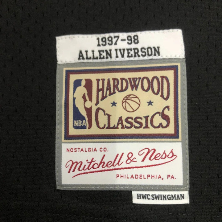 76ers Retro Jersey – Mitchell & Ness 97/98 Allen Iverson (Black)