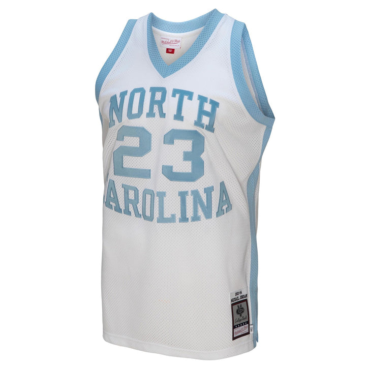 North Carolina Retro Jersey – Mitchell & Ness 83/84 Michael Jordan (White)