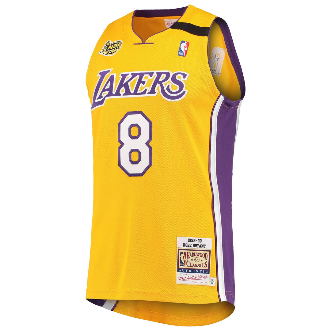 Lakers Retro Jersey – Mitchell & Ness 99/00 Kobe Bryant