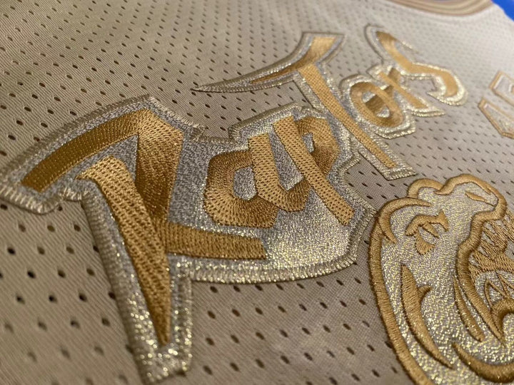 Toronto Raptors Retro Mitchell & Ness 98/99 Vince Carter Jersey – Gold