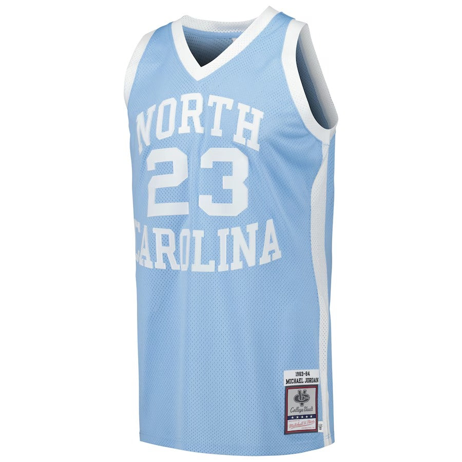 North Carolina Retro Jersey – Mitchell & Ness 83/84 Michael Jordan (Blue)