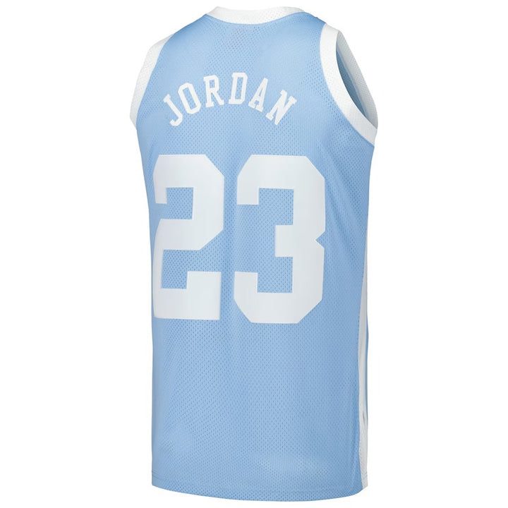 North Carolina Retro Jersey – Mitchell & Ness 83/84 Michael Jordan (Blue)